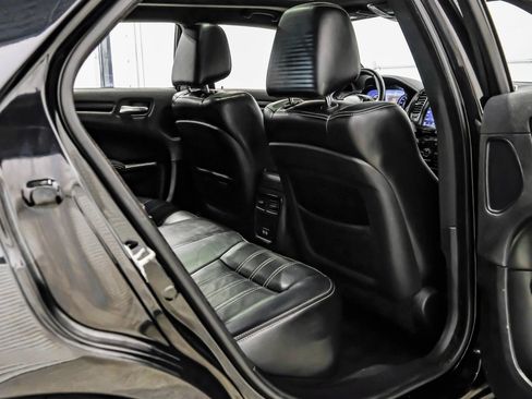 Used 2015 Chrysler 300 S w/ 300S Premium Group RWD image 50