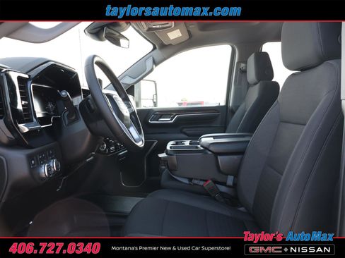 Used 2024 GMC Sierra 2500 SLE w/ SLE Value Package AWD/4WD image 5