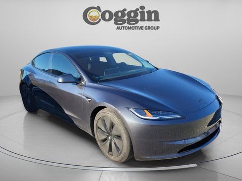Used 2025 Tesla Model 3 Long Range image 5
