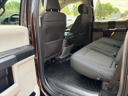 Used 2019 Ford F150 XL w/ Equipment Group 101A Mid AWD/4WD image 10