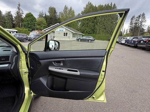 Used 2014 Subaru Crosstrek Touring w/ Popular Package #2 AWD/4WD image 26