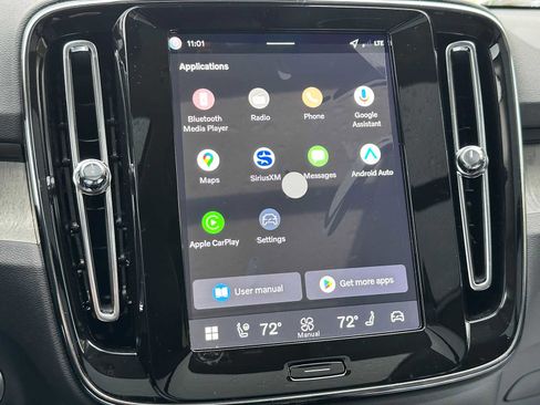 New 2026 Volvo XC40 B5 Ultra w/ Climate Package image 29