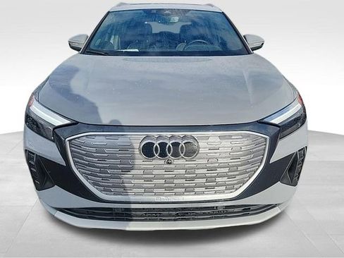 Used 2024 Audi Q4 e-tron Premium Plus w/ Premium Plus image 43