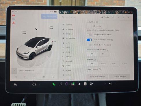 Used 2023 Tesla Model Y Performance AWD/4WD image 52