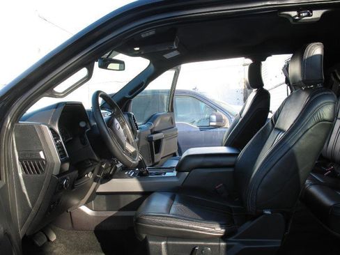 Used 2018 Ford F150 XLT w/ Equipment Group 302A Luxury image 19