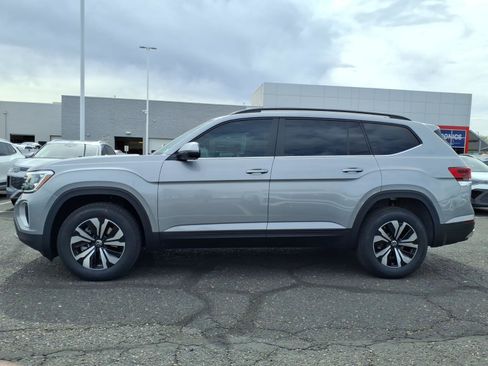 New 2026 Volkswagen Atlas SE image 4