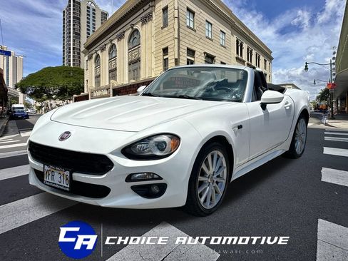Used 2017 FIAT 124 Spider Lusso RWD image 1