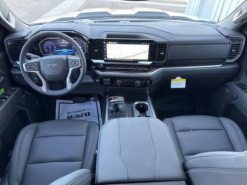 New 2026 Chevrolet Silverado 1500 LT Trail Boss w/ Convenience Package II image 16