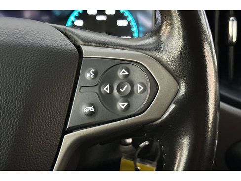 Used 2020 Chevrolet Colorado Z71 image 36