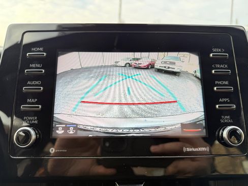 Used 2021 Toyota Camry SE w/ Cold Weather Package image 37