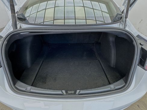 Used 2023 Tesla Model 3 Standard Range RWD image 18