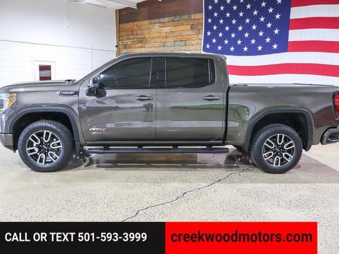 Used 2019 GMC Sierra 1500 AT4 w/ AT4 Premium Package image 6