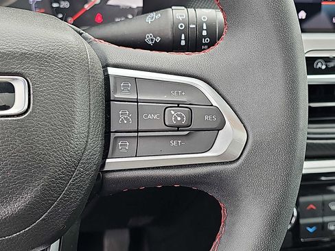 Used 2022 Jeep Compass Trailhawk w/ Sun and Sound Group image 23