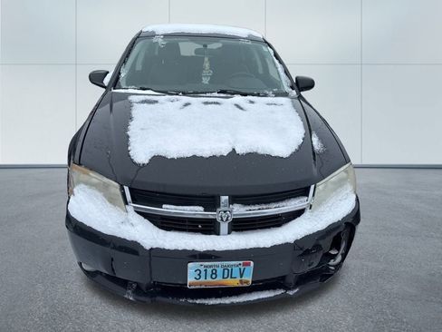 Used 2010 Dodge Avenger R/T image 2