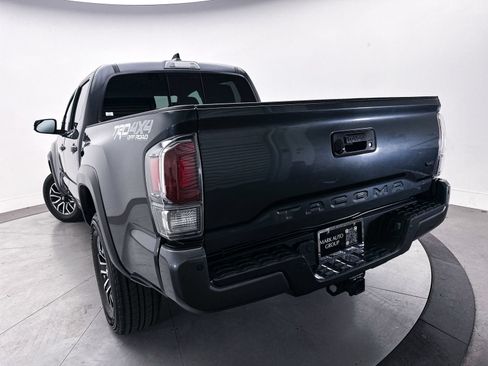 Used 2023 Toyota Tacoma TRD Off-Road w/ Advanced Technology Package AWD/4WD image 8