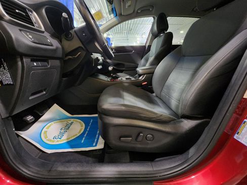 Used 2016 Kia Sorento AWD w/ LX Convenience Package image 12