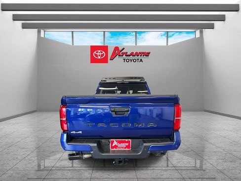 New 2025 Toyota Tacoma SR5 w/ SR5 Upgrade Package AWD/4WD image 6