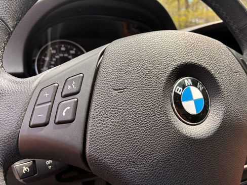 Used 2011 BMW 328i xDrive Sedan AWD/4WD image 22