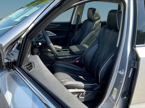 Used 2025 Acura MDX SH-AWD w/ Advance Package image 20