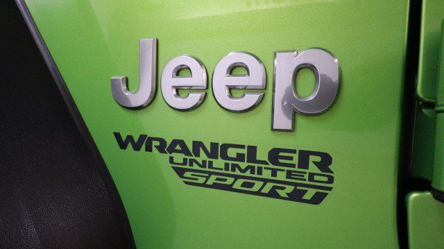 Used 2018 Jeep Wrangler Unlimited Sport AWD/4WD image 21