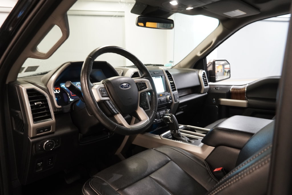 Used 2018 Ford F150 Lariat w/ Equipment Group 502A Luxury AWD/4WD image 7