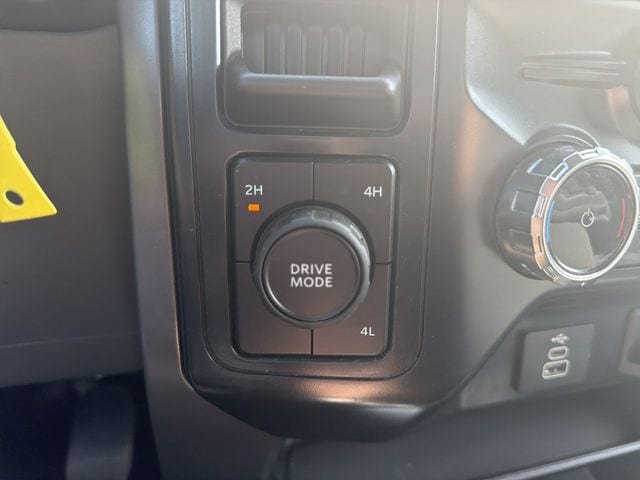 Used 2025 Ford F150 XLT w/ Equipment Group 301A Standard AWD/4WD image 32