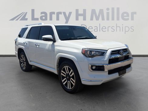 Used 2023 Toyota 4Runner Limited AWD/4WD image 8