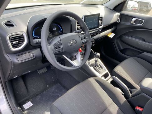 New 2026 Hyundai Venue SE FWD image 8