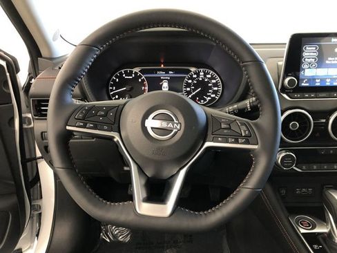 Certified 2025 Nissan Sentra SR w/ SR Premium Package image 29