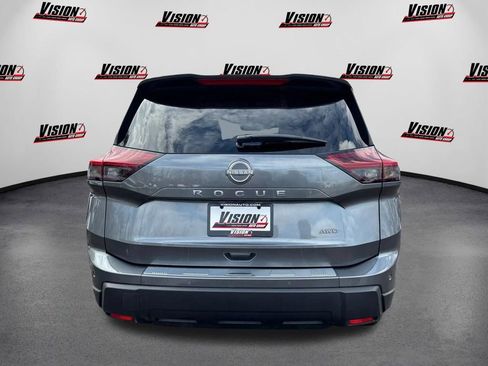 Used 2025 Nissan Rogue SV AWD/4WD image 6