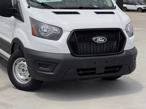New 2026 Ford Transit 250 Low Roof RWD image 3
