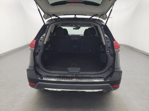 Used 2020 Nissan Rogue S w/ Special Edition Package FWD image 29