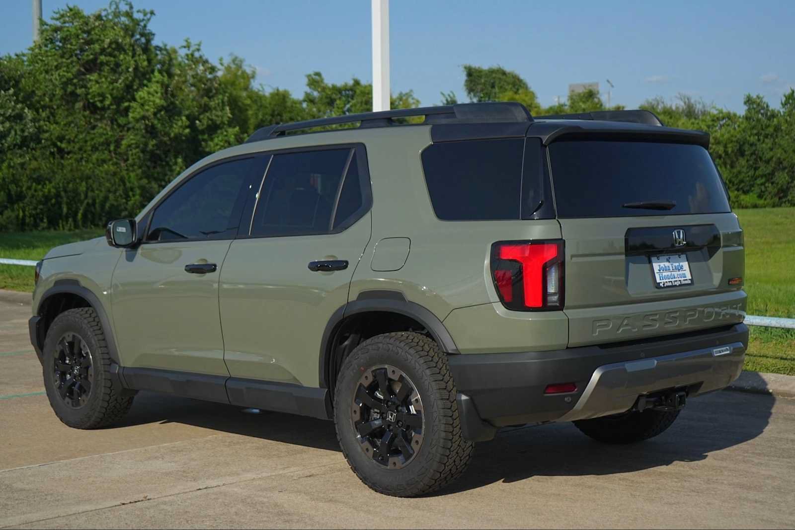 New 2027 Honda Passport TrailSport Elite image 4
