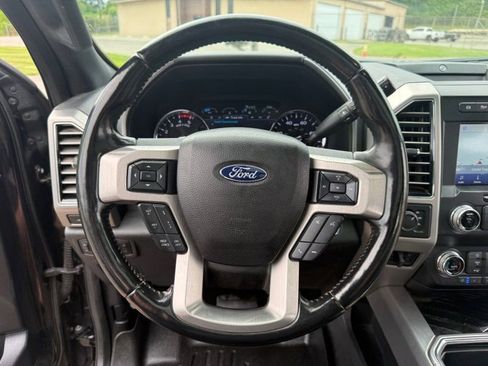 Used 2019 Ford F350 Platinum w/ Platinum Ultimate Package AWD/4WD image 25
