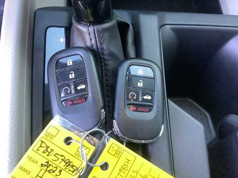 Used 2023 Honda Accord EX image 19