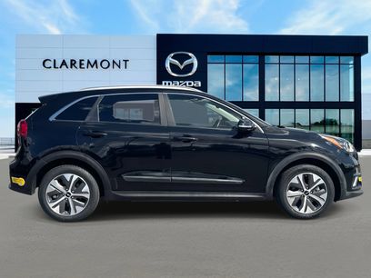 Used 2022 Kia Niro EX