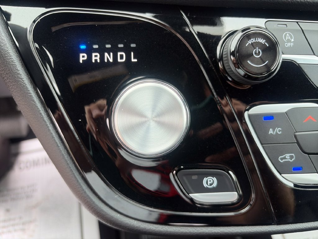 Used 2026 Chrysler Pacifica Select FWD image 23
