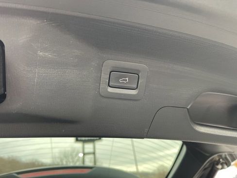 Used 2020 MAZDA CX-9 Signature image 16