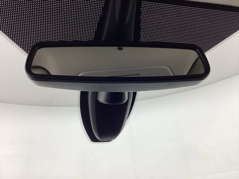 Used 2016 Ford Escape Titanium AWD/4WD image 28