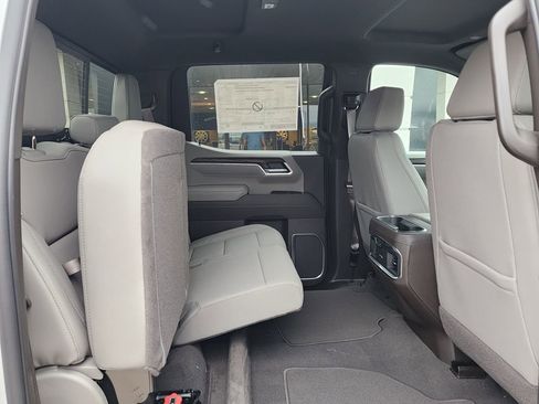 New 2026 GMC Sierra 1500 SLT w/ SLT Premium Plus Package image 44