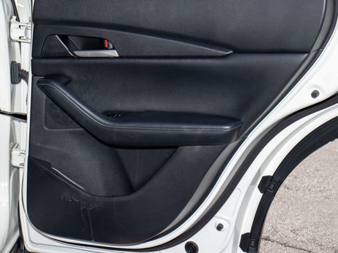 Used 2023 MAZDA CX-30 AWD 2.5 S w/ Select Package image 16