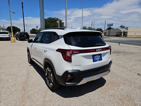 Used 2024 Kia Seltos SX w/ SX Sunroof Package AWD/4WD image 6