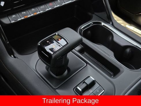 New 2026 GMC Sierra 1500 AT4 w/ AT4 Premium Package AWD/4WD image 17