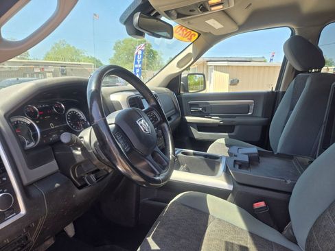Used 2020 RAM 1500 Classic SLT w/ Luxury Group AWD/4WD image 9