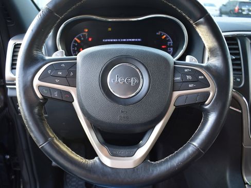 Used 2016 Jeep Grand Cherokee Limited image 13