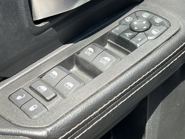 Used 2025 RAM 2500 Big Horn AWD/4WD image 18