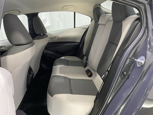 Certified 2023 Toyota Corolla LE image 11