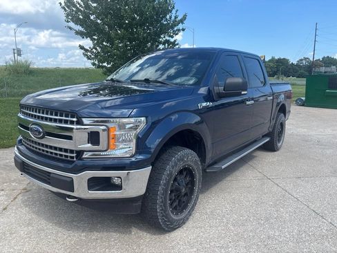 Used 2020 Ford F150 XLT w/ Equipment Group 302A Luxury AWD/4WD image 5