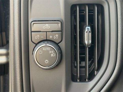 New 2026 Chevrolet Silverado 1500 Custom image 18