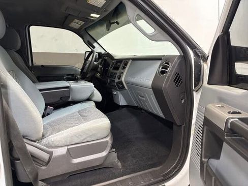 Used 2015 Ford F250 XLT w/ FX4 Off-Road Package AWD/4WD image 48